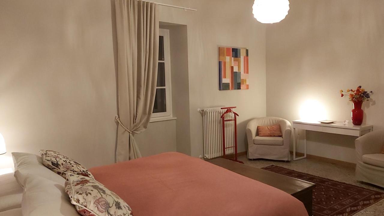 Corte Martinola Bed&Breakfast In Franciacorta Ome Buitenkant foto