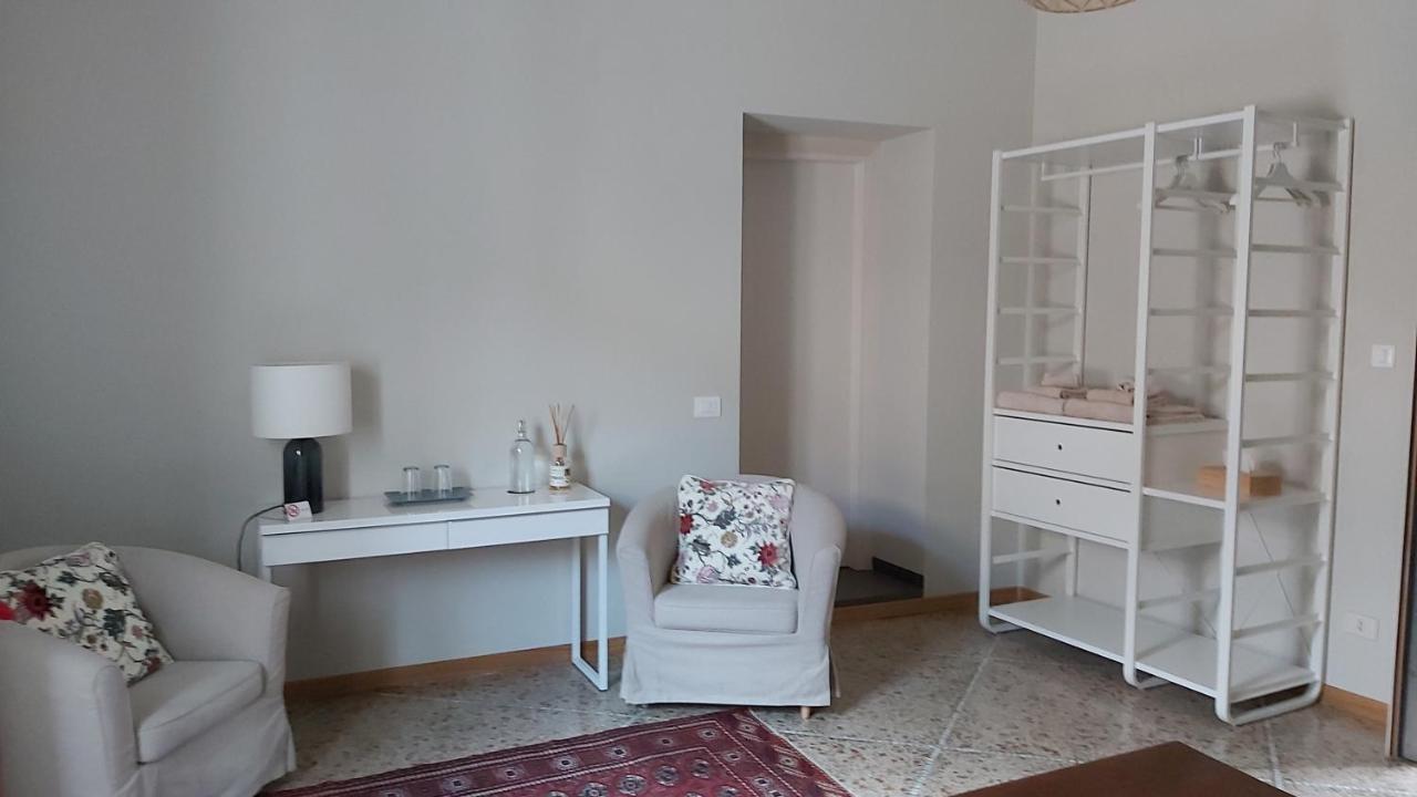Corte Martinola Bed&Breakfast In Franciacorta Ome Buitenkant foto